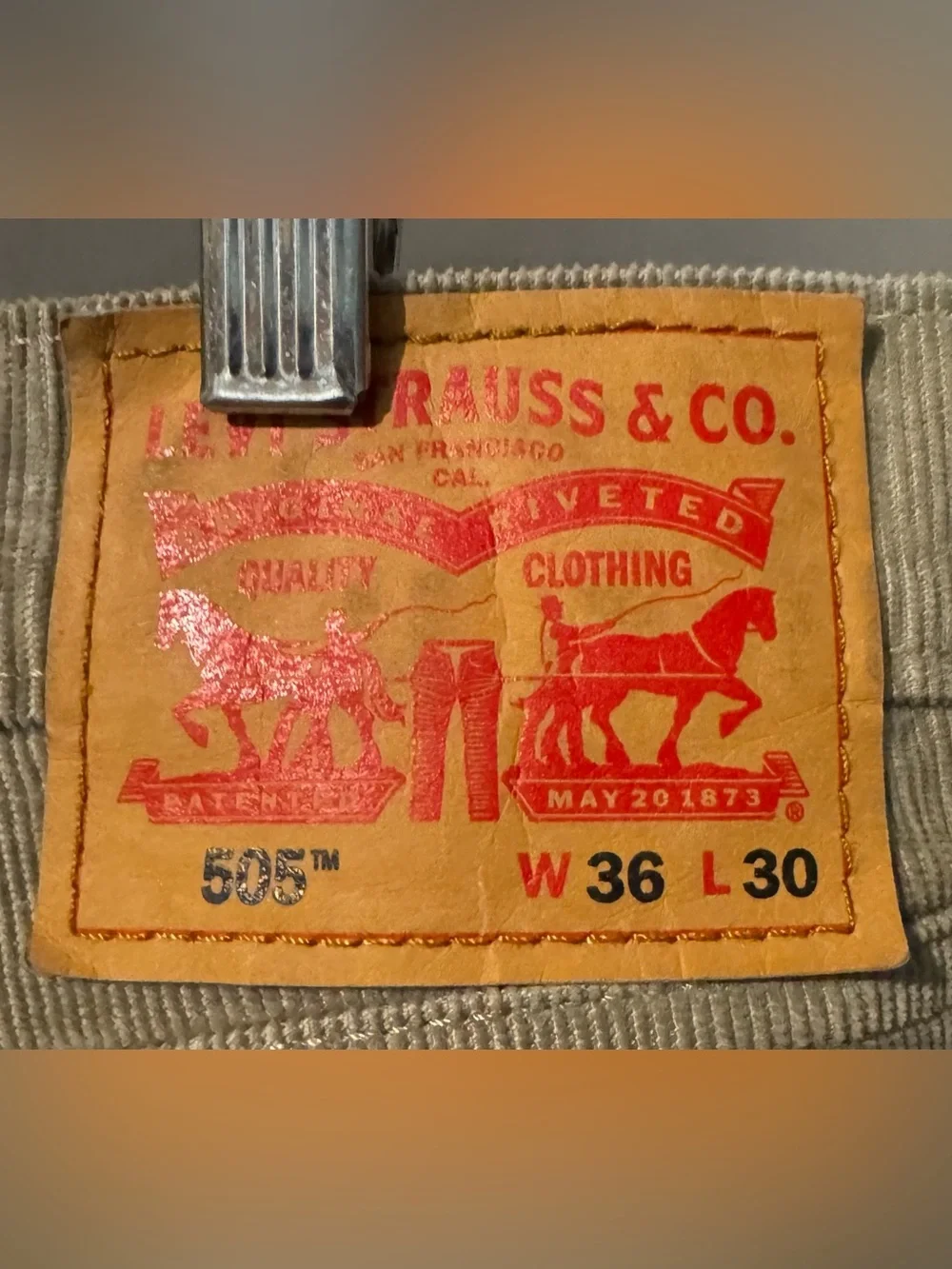 Levi's 505 Men's Corduroy Pants in tan tone